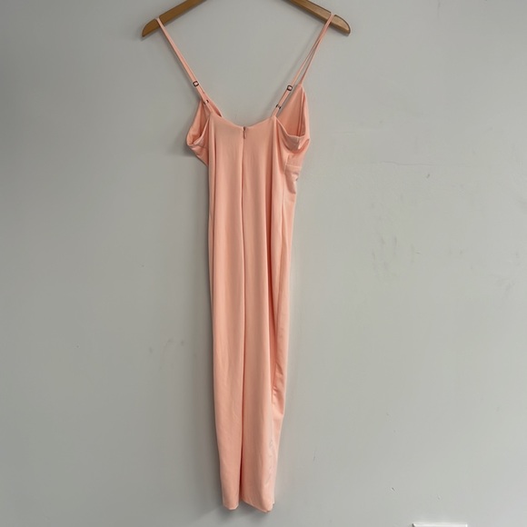 Women’s midi tank top dress never been worn before - Picture 3 of 3